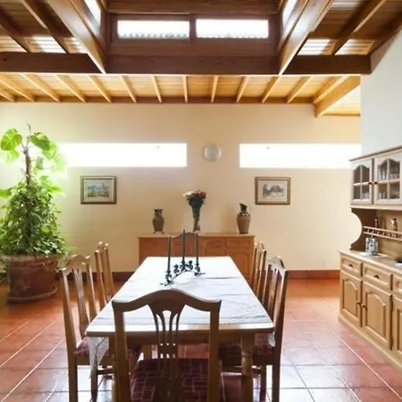 Komplett Ausgestattetes In Bester Lage Holiday home Costa Teguise